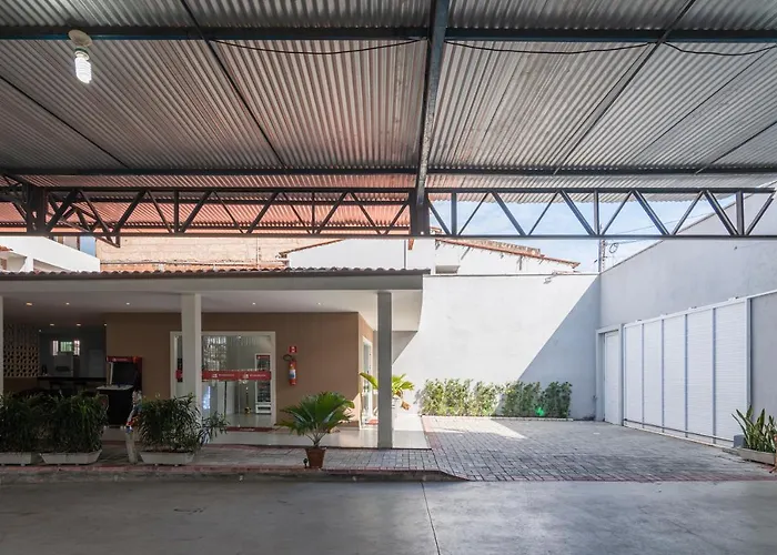 Mega Aeroporto Apenas 1 km de distância do Aeroporto de FortalezaPousada